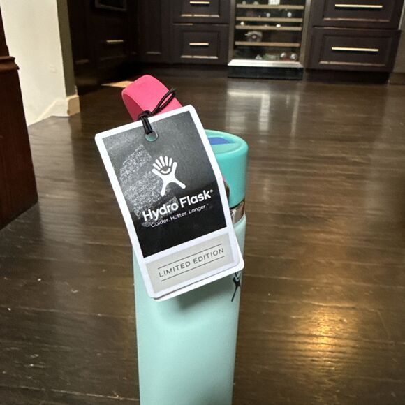 Hydro Flask 24oz Wide Mouth Flex Straw Water Bottle Polar Plunge: BPA-Free - Picture 2 of 5